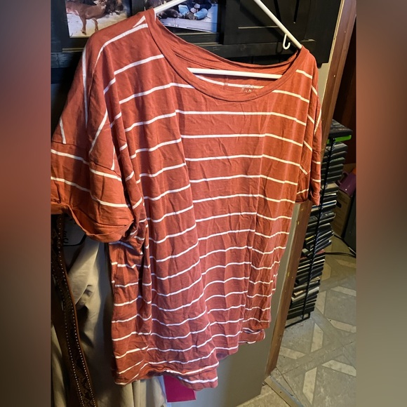 Striped Maurice’s t - Picture 2 of 2